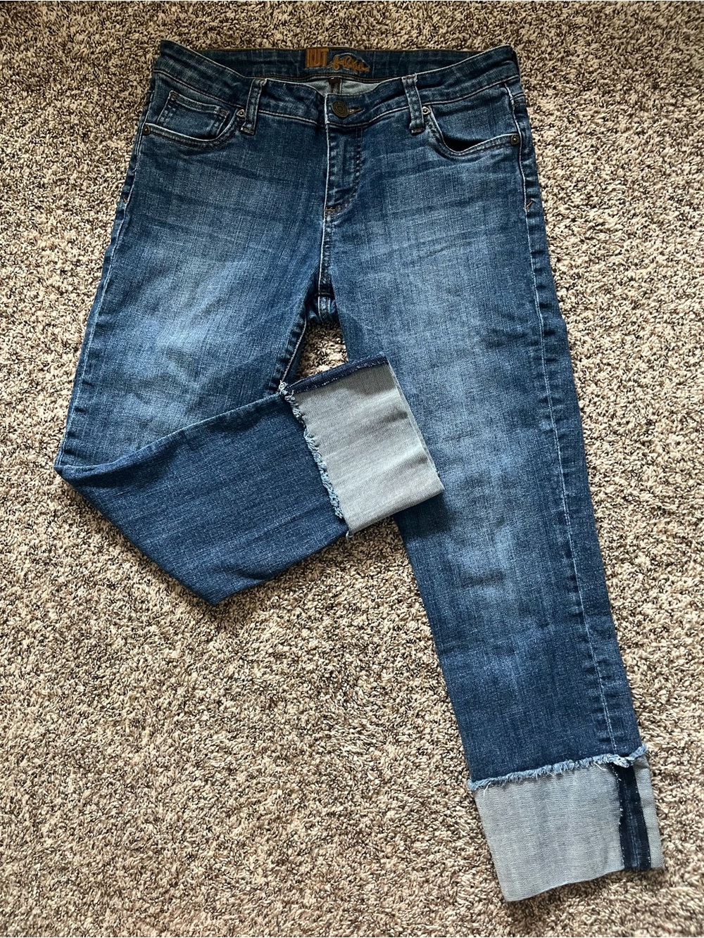 Women's Dark Blue Cuffed Straight-Leg Jeans